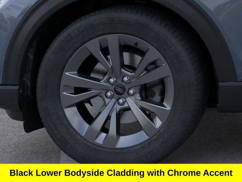 New 2026 Ford Explorer Active w/ Active Comfort Package image 20