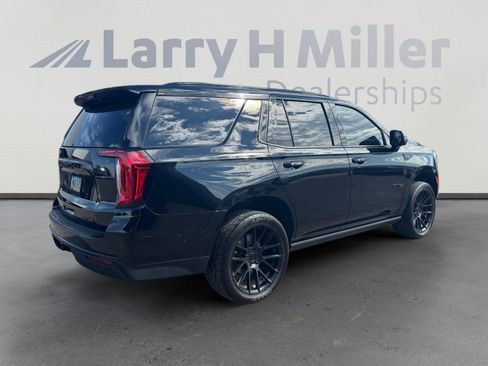 Used 2021 GMC Yukon AT4 w/ AT4 Premium Package AWD/4WD image 5