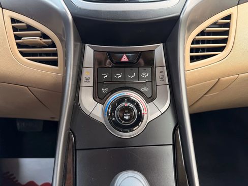 Used 2013 Hyundai Elantra GLS FWD image 15