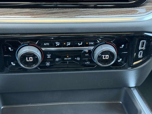 New 2026 Chevrolet Silverado 1500 LT Trail Boss w/ LT Trail Boss Premium Package AWD/4WD image 12