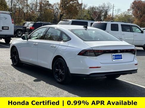 Certified 2025 Honda Accord SE image 3