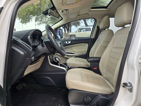Used 2019 Ford EcoSport Titanium image 9