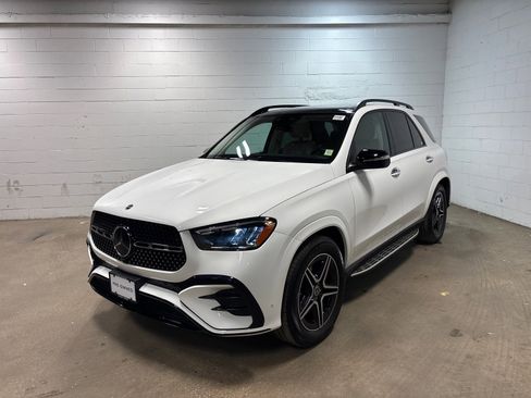 Used 2024 Mercedes-Benz GLE 350 4MATIC image 1
