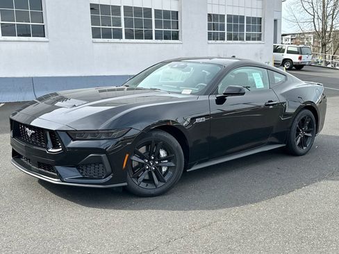 New 2026 Ford Mustang GT image 1