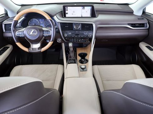 Used 2019 Lexus RX 350L FWD image 16