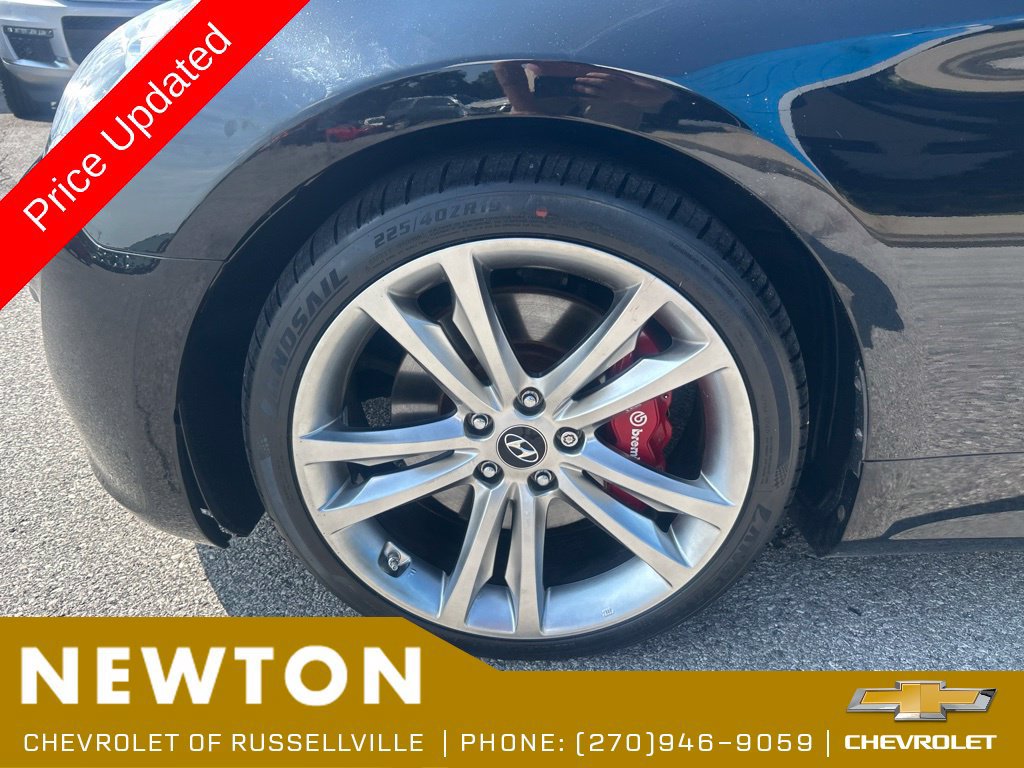 Used 2012 Hyundai Genesis 3.8 RWD image 35