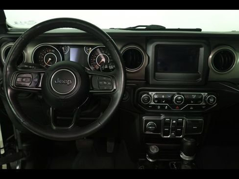 Used 2022 Jeep Wrangler Unlimited Sport AWD/4WD image 14