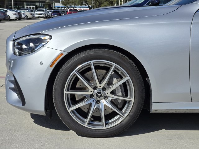 Used 2022 Mercedes-Benz E 350 4MATIC Sedan image 6