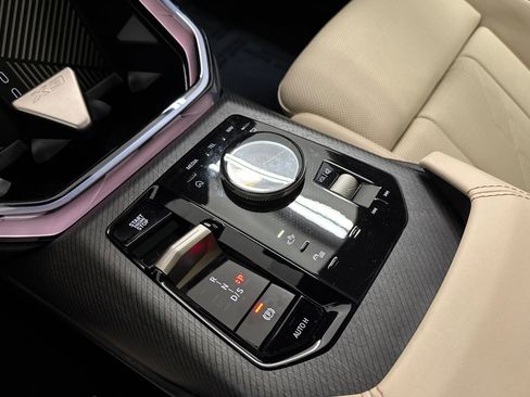 Used 2025 BMW X3 xDrive30i w/ Convenience Package image 19