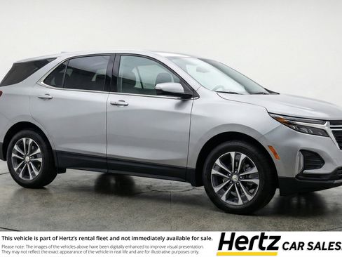 Used 2025 Chevrolet Equinox LT image 1