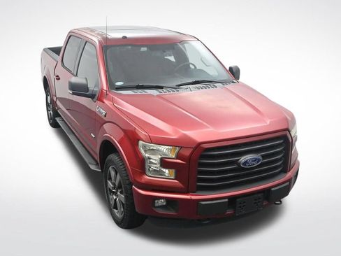 Used 2016 Ford F150 XLT w/ Equipment Group 302A Luxury AWD/4WD image 34