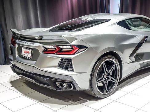 Used 2024 Chevrolet Corvette Stingray Preferred Cpe w/ Z51 Performance Package image 11