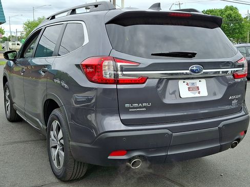 Certified 2025 Subaru Ascent Premium AWD/4WD image 4