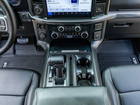 Used 2025 Ford F150 Lariat w/ Equipment Group 502A High AWD/4WD image 29