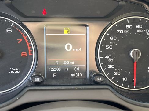 Used 2017 Audi Q5 2.0T Premium w/ Audi MMI Navigation Plus image 17