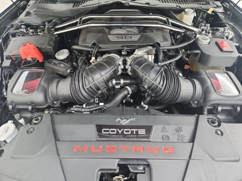 Used 2024 Ford Mustang GT Premium RWD image 37