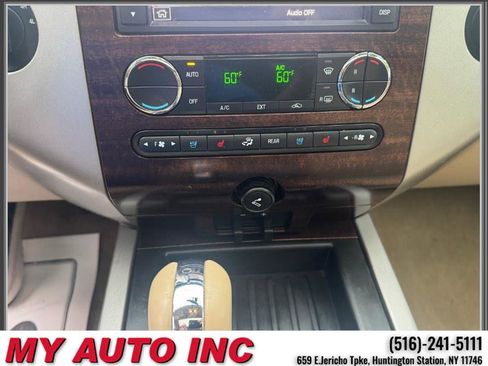 Used 2013 Ford Expedition EL XLT AWD/4WD image 17