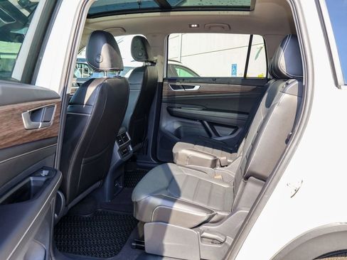 Certified 2024 Volkswagen Atlas SEL image 14