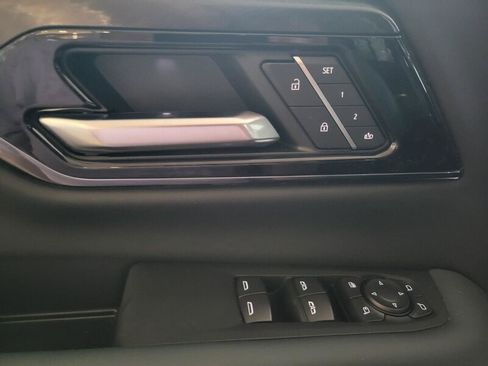 New 2026 GMC Yukon XL AT4 w/ AT4 Premium Plus Package AWD/4WD image 15