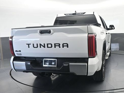 Used 2023 Toyota Tundra Limited AWD/4WD image 5