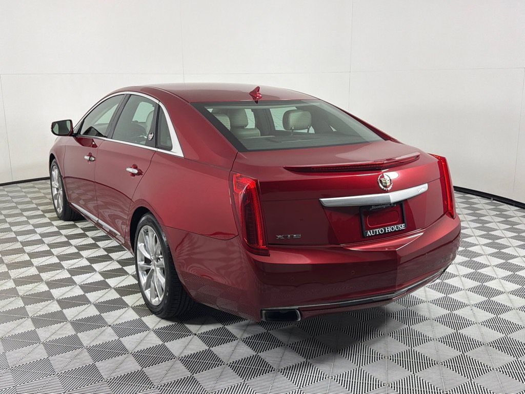 Used 2014 Cadillac XTS Luxury FWD image 7