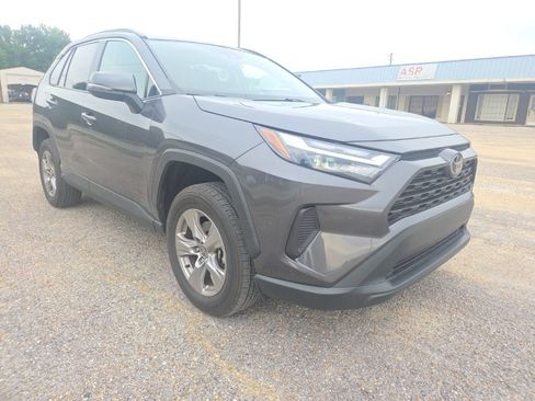 Used 2023 Toyota RAV4 XLE w/ Convenience Package FWD image 1