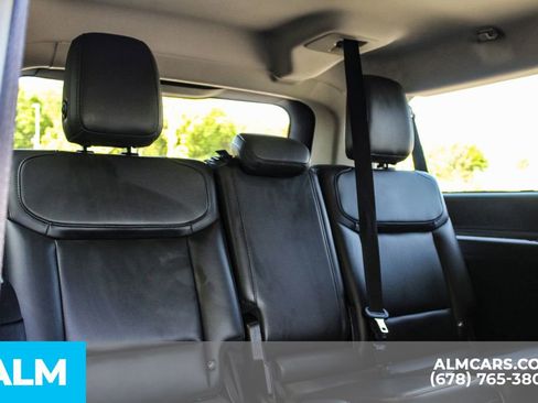Used 2025 Ford Expedition Max Active AWD/4WD image 19