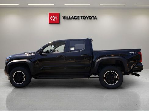 New 2026 Toyota Tacoma TRD Off-Road AWD/4WD image 2