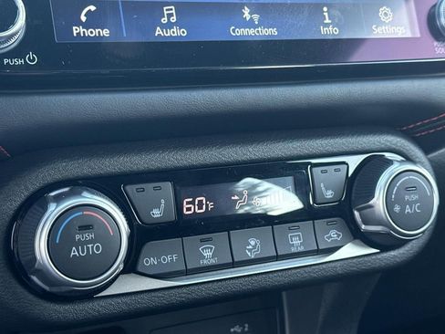 New 2025 Nissan Versa SR image 26