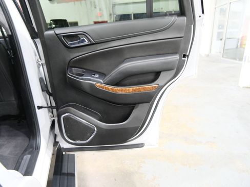 Used 2019 Chevrolet Tahoe Premier image 27