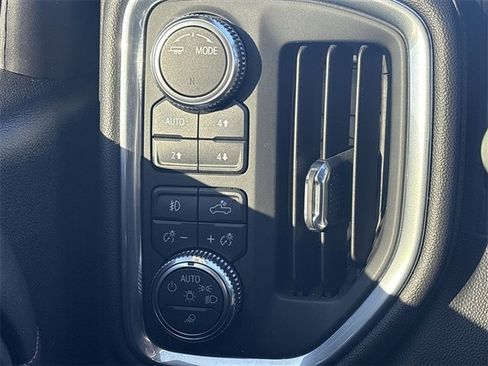 Certified 2021 GMC Sierra 1500 AT4 image 17