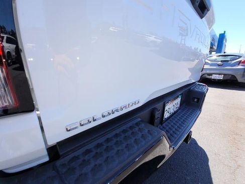 Used 2024 Chevrolet Colorado W/T RWD image 33
