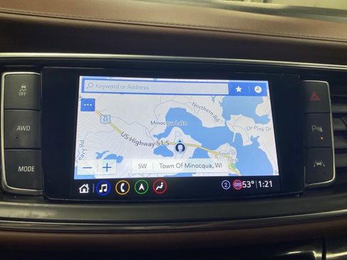 Used 2021 Buick Enclave Avenir w/ Avenir Technology Package image 10