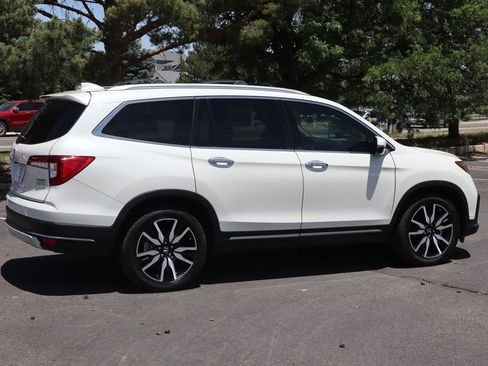 Used 2019 Honda Pilot Touring image 4