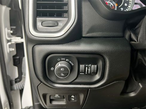 Used 2022 RAM 1500 Laramie image 17