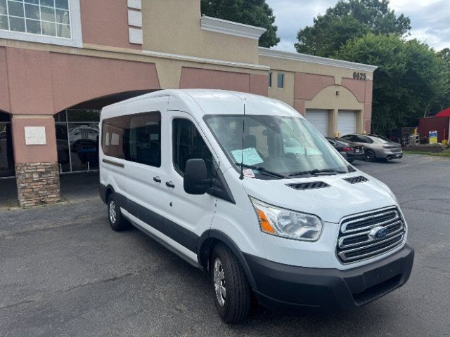 Used 2017 Ford Transit 350 XLT RWD image 3