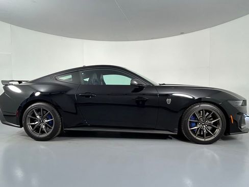 Used 2025 Ford Mustang Dark Horse image 8