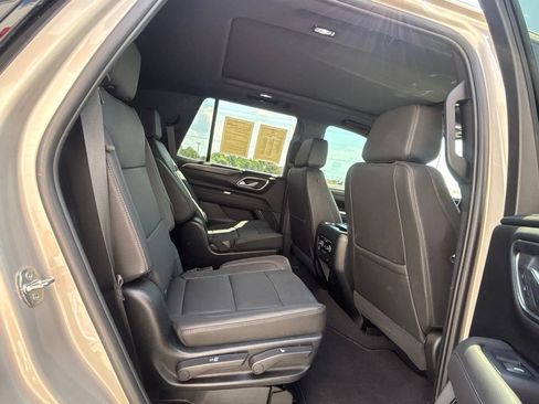 Used 2023 Chevrolet Tahoe Z71 w/ Luxury Package AWD/4WD image 30