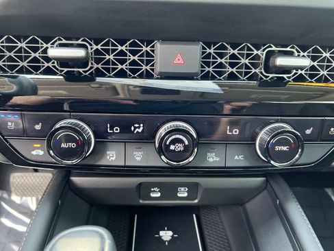 Used 2025 Honda Accord Touring image 17
