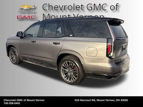 Used 2024 Cadillac Escalade V image 3