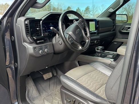 Used 2024 Chevrolet Silverado 1500 ZR2 w/ Technology Package AWD/4WD image 12