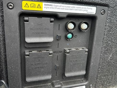 Used 2022 Ford F150 XLT w/ Equipment Group 302A High image 32