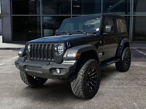 Used 2020 Jeep Wrangler Sport image 3