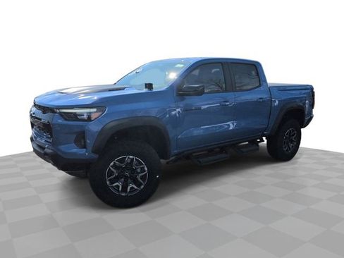 Used 2025 Chevrolet Colorado ZR2 w/ Technology Package image 1