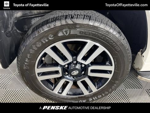 Used 2020 Toyota 4Runner Limited RWD image 18