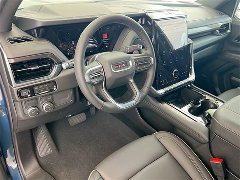 New 2026 GMC Yukon Elevation w/ LPO, Floor Liner Package image 6