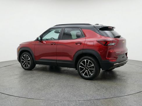 Used 2025 Chevrolet TrailBlazer LT image 6