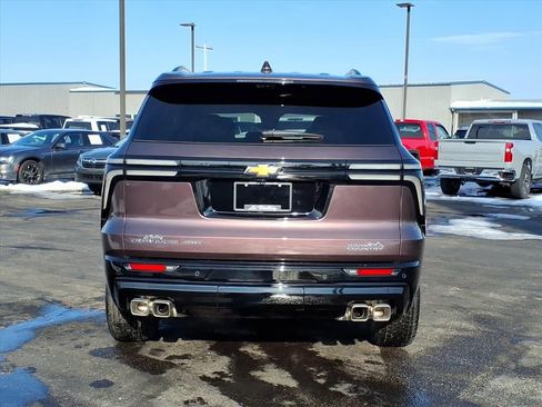 New 2026 Chevrolet Traverse High Country w/ LPO, Floor Liner Package image 16