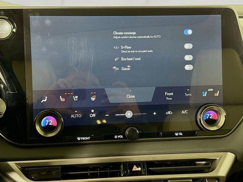 Used 2024 Lexus RX 350 Premium image 16