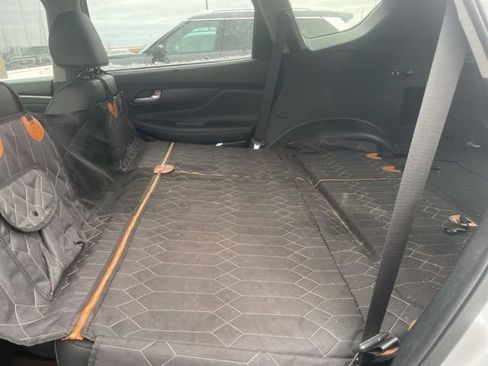 Used 2020 Hyundai Santa Fe Limited image 15